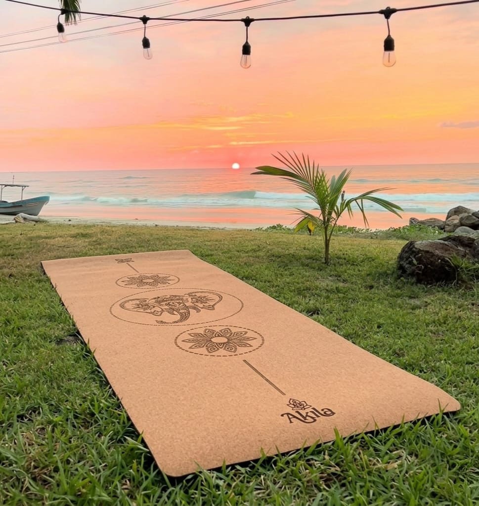 Ganesha Cork Yoga Mat: Sabiduría, Poder y Enraizamiento en cada Asana