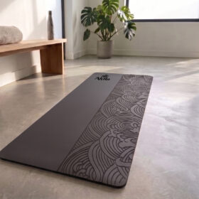 Akila Wave Mat: Fluidez, Fuerza y Conexión Sagrada
