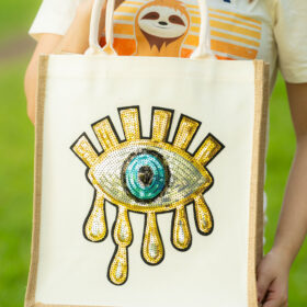 Bolso Tote Jute & Lino Golden Eye: Estilo Orgánico, Resguardo y Brillo Consciente