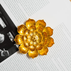 Porta-Incienso Flor de Loto Golden Eleva tu Ritual, Pureza e Iluminación